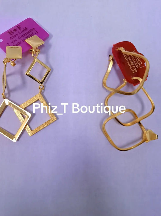 EAR RINGS