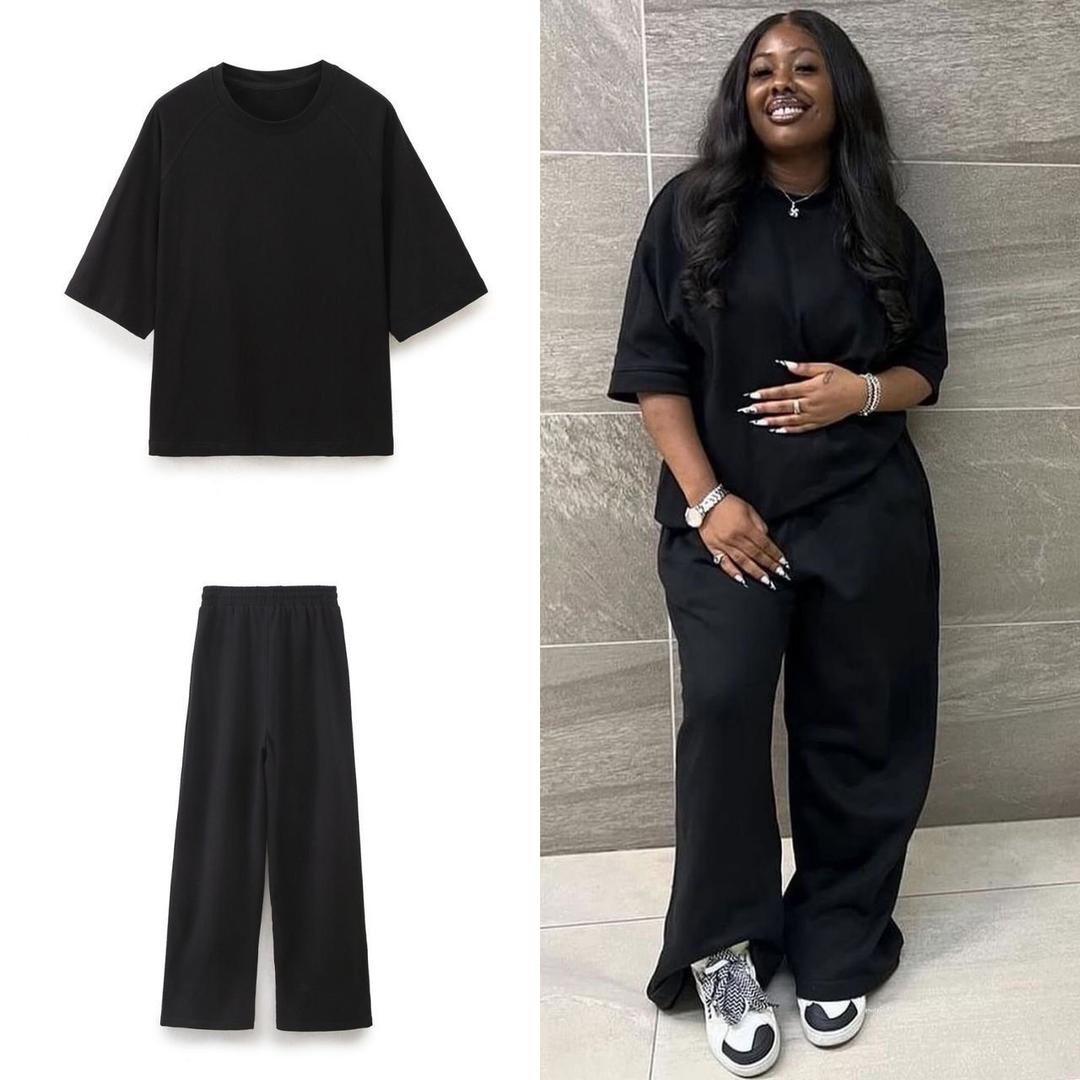Classic Black Relaxed 2-Piece Set – Tee &amp; Wide-Leg Pants