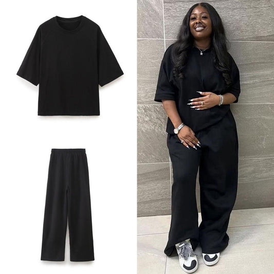 Classic Black Relaxed 2-Piece Set – Tee &amp; Wide-Leg Pants